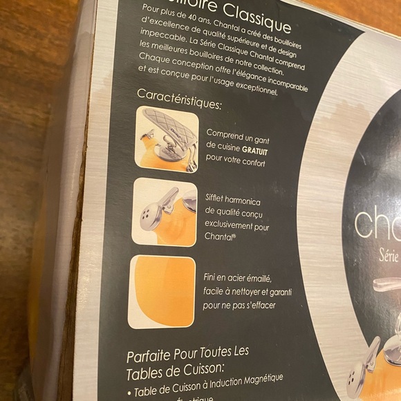 Chantal Yellow Tea Kettle - Picture 2 of 5